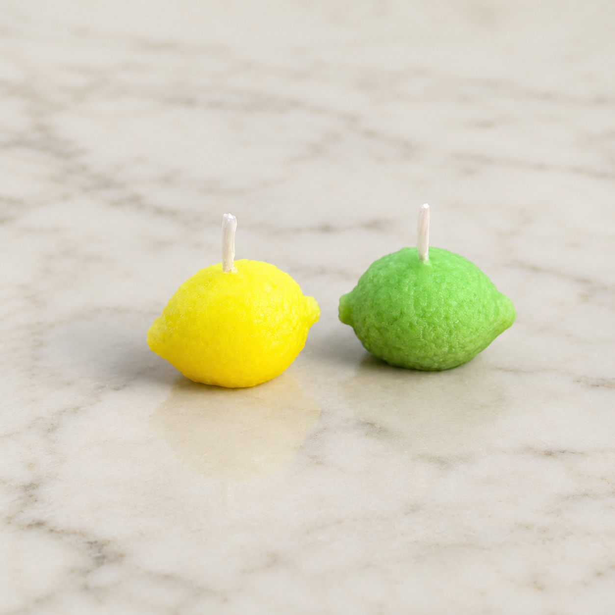 FDMINI Mini Lemon & Lime Candles – Set of 2 Handmade Miniature Fruit Candles for 1:6 1:8 1:12 Scale Dollhouse, BJD & Blythe Scenes