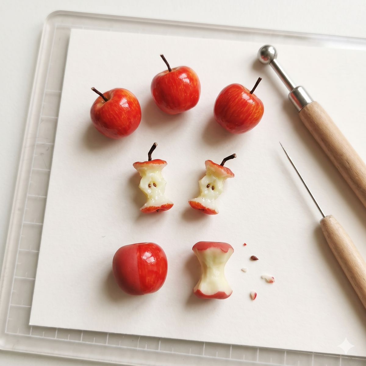handmade polymer clay miniature red apple set 1:12 scale dollhouse fdmini scale reference