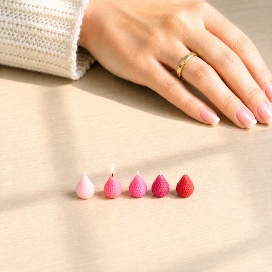 handmade wax miniature strawberry scented candles 1:12 scale dollhouse fdmini