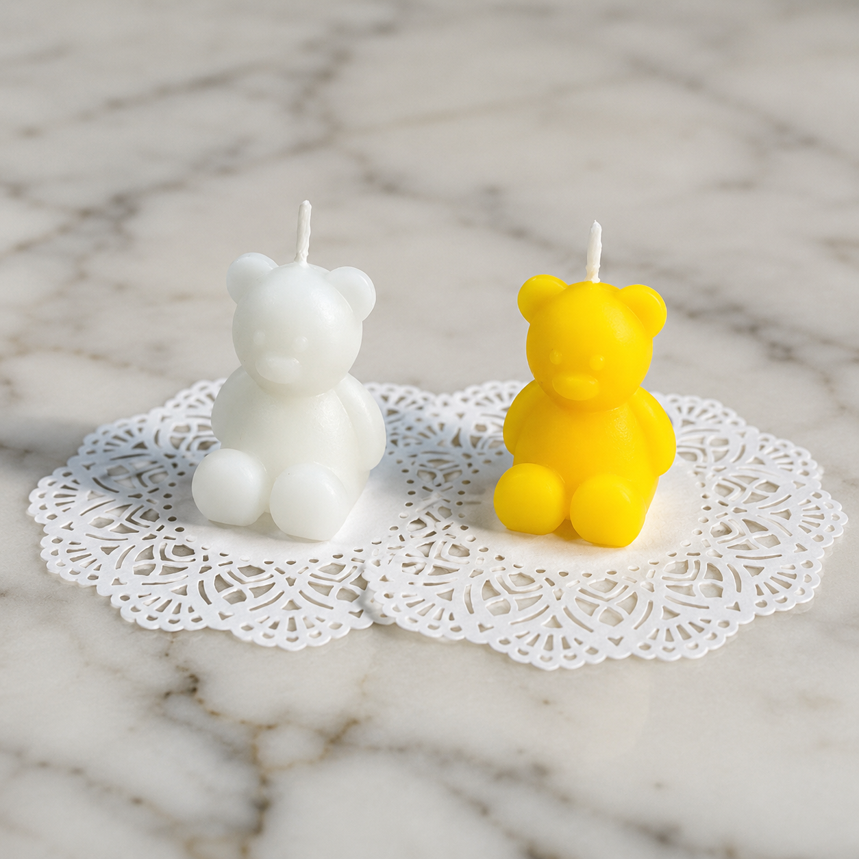 FDMINI Mini Teddy Bear Candles – Set of 8 Cute Handmade Miniature Bear Candles for 1:6 1:8 1:12 Scale Dollhouse, BJD & Blythe Scenes