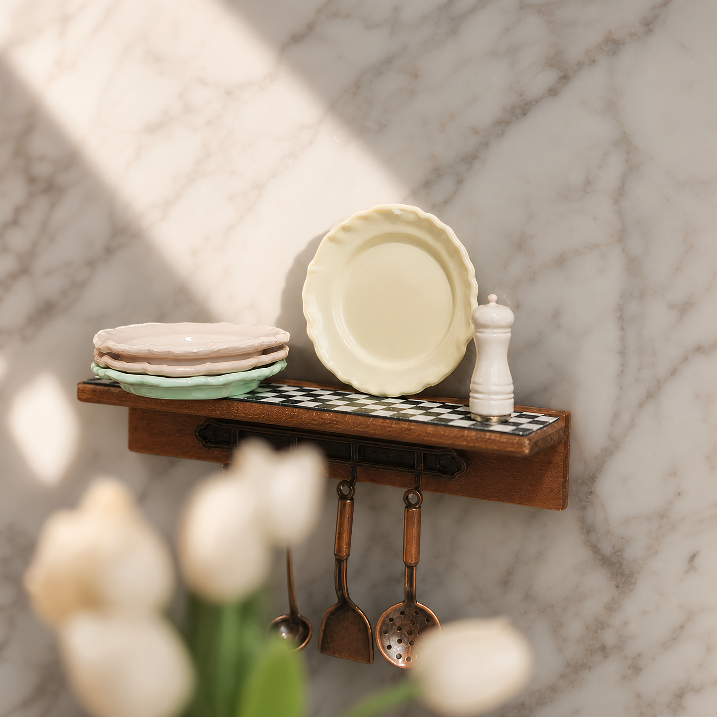 FDMINI Mini Scalloped Plate – 4 Colors Miniature Round Dessert Plate for 1:12 Dollhouse, Nordic Kitchen & Diorama Scenes