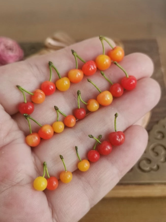 Fruit miniature 1