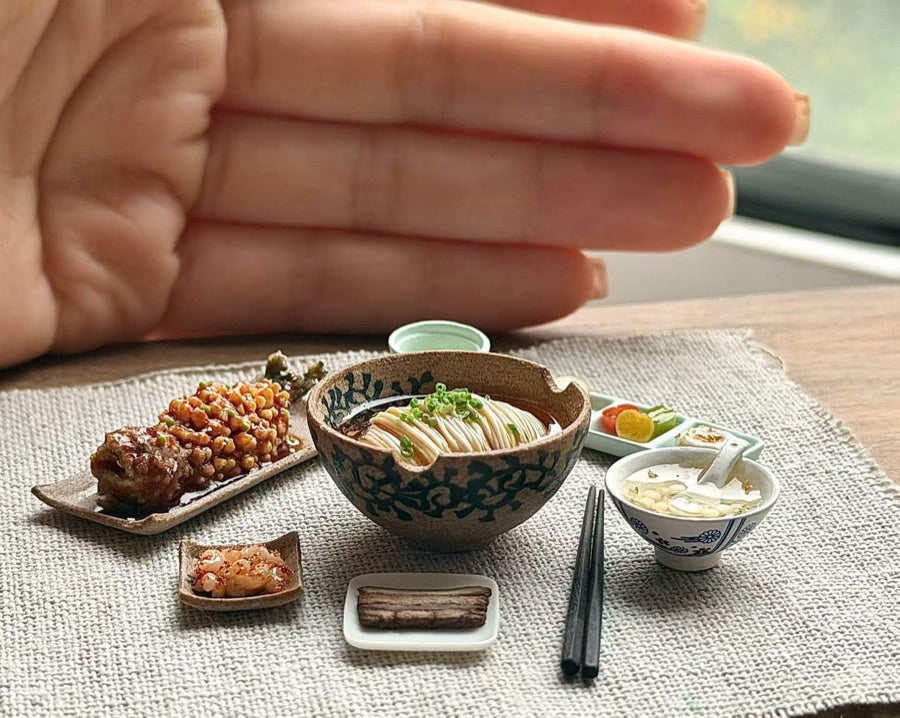 Table sets miniature 1